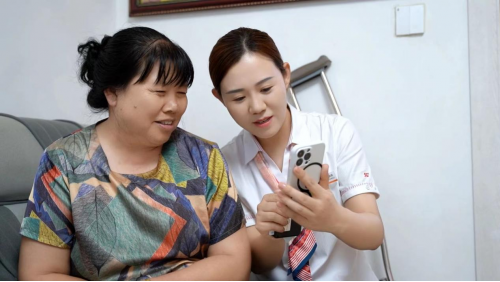 B6 真情無(wú)小事 服務(wù)暖人心538.png